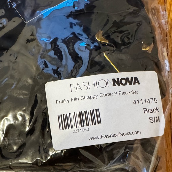 Black Strappy Bikini lingerie Fashion Nova Frisky flirt Strappy set S/M NEW NWT - Picture 4 of 5